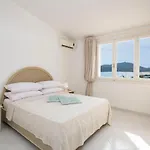 Sara * فيلاّسيمِيوس